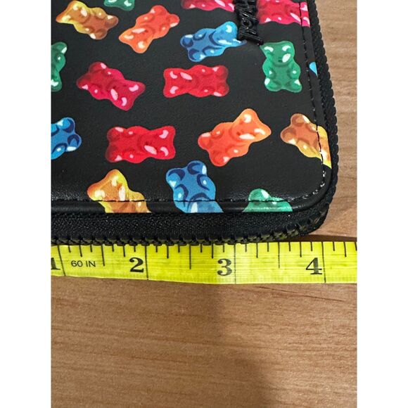Betsey Johnson Zip Around Black Gummi Bear Multi Wristlet NWT - Picture 6 of 7